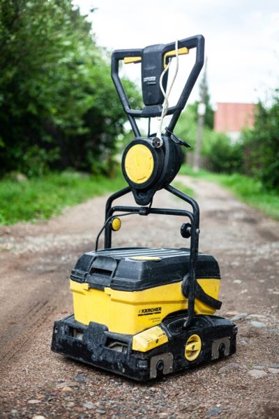 Лот: 17881288. Фото: 1. Поломоечная машина karcher BR... Другое (бизнес)