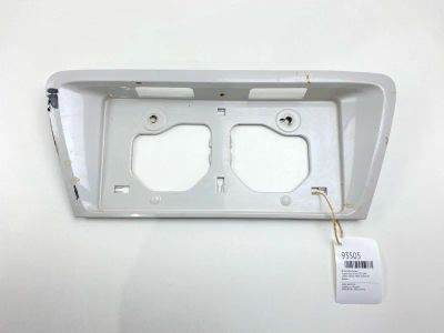 Лот: 24774851. Фото: 1. Вставка багажника Toyota Vista... Двигатель и элементы двигателя