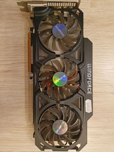 Лот: 19382954. Фото: 1. Gigabyte GTX 760 4Gb [GV-N760OC-4GD... Видеокарты