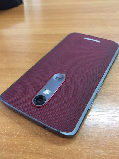 Лот: 8388599. Фото: 1. Motorola Droid Turbo 2. Смартфоны