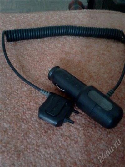 Лот: 838194. Фото: 1. Зарядное автомобильно Sony Ericsson... Зарядные устройства, блоки питания, адаптеры сетевые для смартфонов
