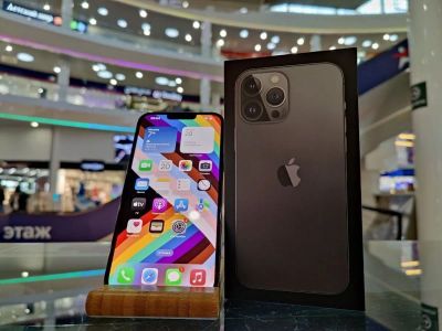 Лот: 20870345. Фото: 1. IPhone 13pro (начинка IPhone Xr... Смартфоны