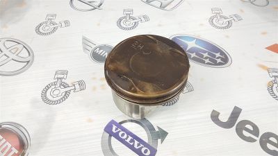 Лот: 23591536. Фото: 1. Поршень Toyota Camry 2AR-FXE 13211-36060. Двигатель и элементы двигателя