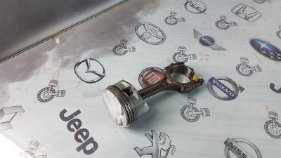 Лот: 24591130. Фото: 1. Поршень с шатуном Hyundai Elantra... Двигатель и элементы двигателя