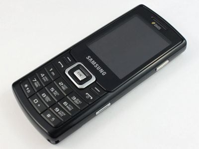 Лот: 7690004. Фото: 1. samsung gt-e2550 2. Кнопочные мобильные телефоны