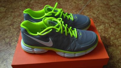 Лот: 8277065. Фото: 1. Кроссовки Nike Dual Fusion TR... Кеды, кроссовки, слипоны