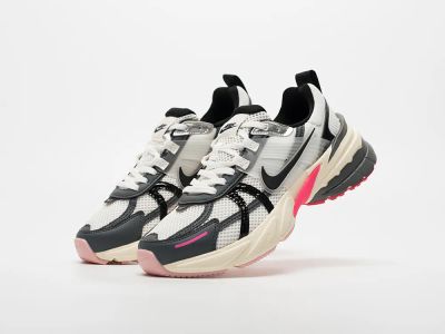 Лот: 24974009. Фото: 1. Кроссовки Nike V2K Run. Кеды, кроссовки, слипоны