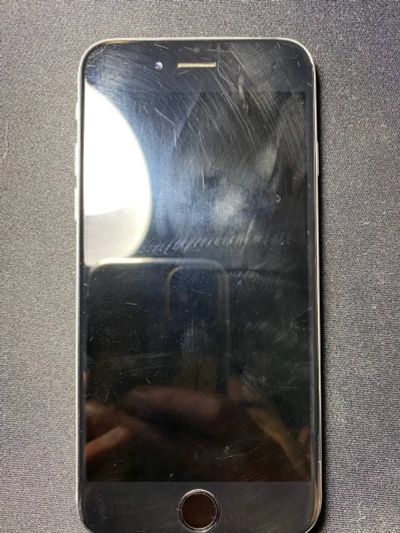 Лот: 17977009. Фото: 1. iphone 6 32gb (отслаивается экран... Смартфоны