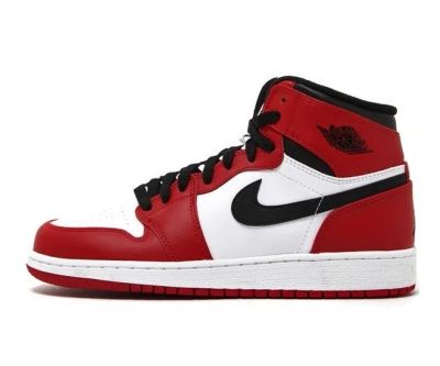 Лот: 8560216. Фото: 1. Кроссовки Nike Air Jordan 1 Retro... Кеды, кроссовки, слипоны