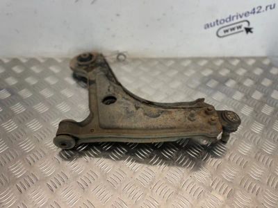Лот: 21703398. Фото: 1. рычаг нижний Chevrolet Lacetti... Двигатель и элементы двигателя