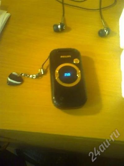 Лот: 454566. Фото: 1. Сотовый philips 598. Кнопочные мобильные телефоны