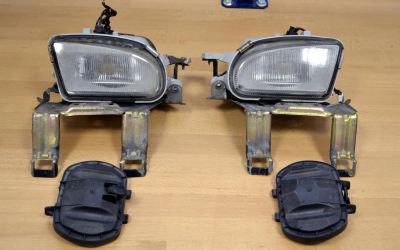 Лот: 8448241. Фото: 1. Туманки Mercedes-Benz CLK W208... Оптика и освещение