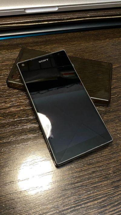 Лот: 18821514. Фото: 1. Sony Xperia Z5 Compact. Смартфоны