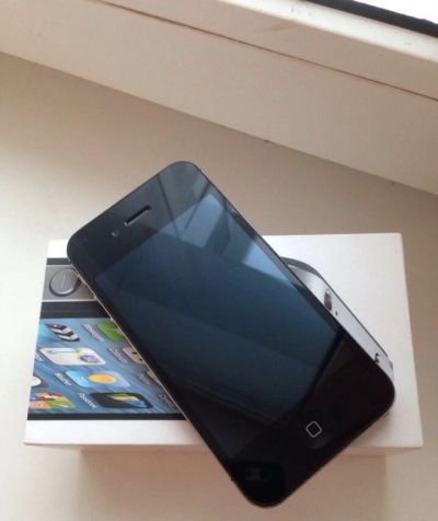 Лот: 6611313. Фото: 1. iphone 4s 64gb. Смартфоны