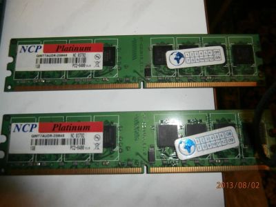 Лот: 3027288. Фото: 1. 2 плашки DDR2 по 1Gb. Оперативная память