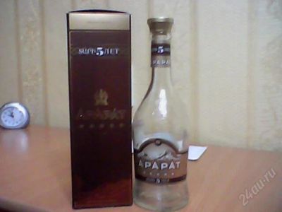 Лот: 1805744. Фото: 1. бутылка(пустая)с упаковочной коробкой... Другое (сувениры, подарки)