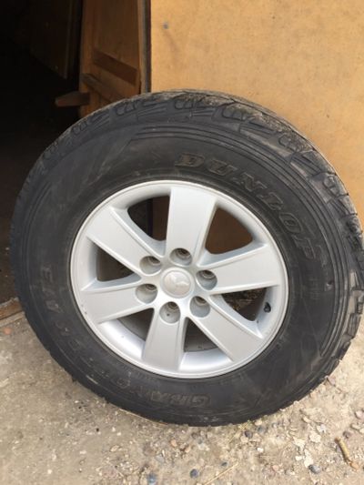 Лот: 11595073. Фото: 1. Колеса оригинальные с Mitsubishi... Шины на дисках