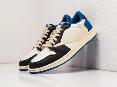 Лот: 18945831. Фото: 1. Кроссовки Nike Air Jordan 1 Low... Кеды, кроссовки, слипоны