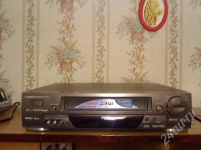 Лот: 549507. Фото: 1. Видеомагнитофон PHILIPS. Видеомагнитофоны