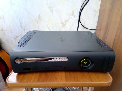 Лот: 11111667. Фото: 1. Xbox 360 Jasper [Freeboot]. Игровые приставки, консоли