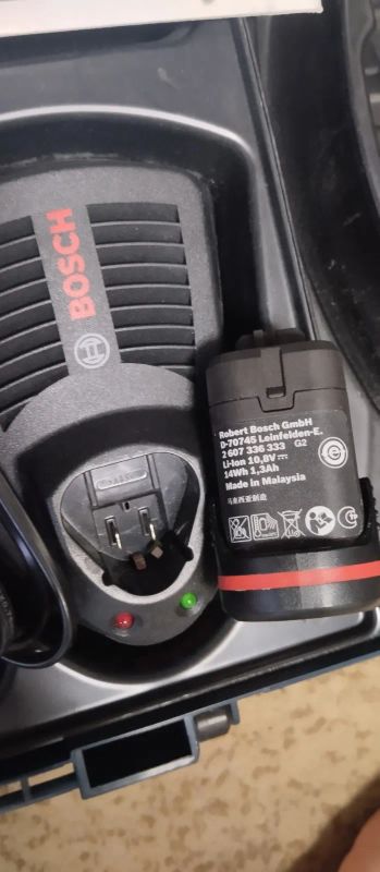 Лот: 24636523. Фото: 1. Аккумулятор Bosch 10.8V. Расходные материалы, сменные насадки