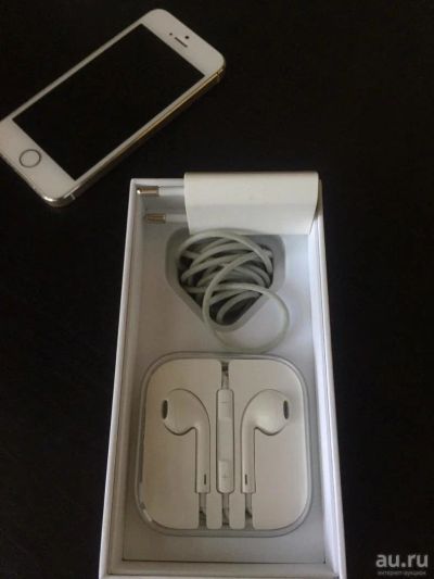 Лот: 8769754. Фото: 1. Продам iPhone 5S. Смартфоны