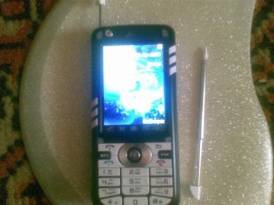Лот: 50080. Фото: 1. телефон nokia adidas. Красноярск
