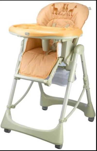 Лот: 4513905. Фото: 1. Стульчик для кормления Happy baby. Стульчики для кормления