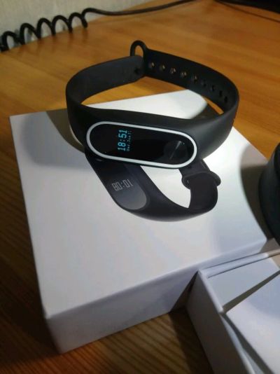Лот: 10902982. Фото: 1. Оригинальный Xiaomi mi band 2... Смарт-часы, фитнес-браслеты, аксессуары