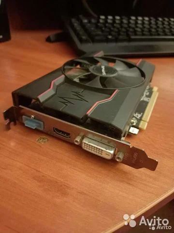 Лот: 18838409. Фото: 1. rx 550 4gb. Видеокарты