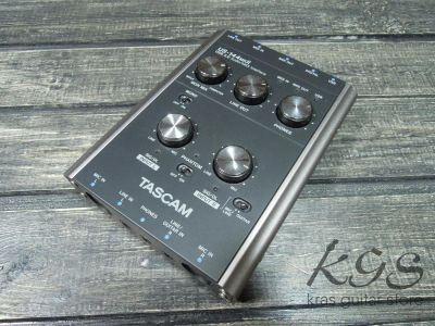 Лот: 10437768. Фото: 1. Внешняя звуковая карта Tascam... Микшеры, предусилители, микрофонные эффекты