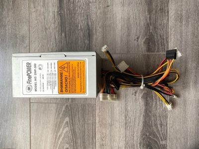 Лот: 11790401. Фото: 1. Хороший блок для ПК: FinePower... Корпуса, блоки питания