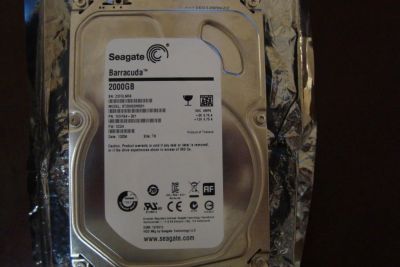 Лот: 8917692. Фото: 1. Жесткий диск 2Tb Seagate ST2000DM001. Жёсткие диски (HDD)
