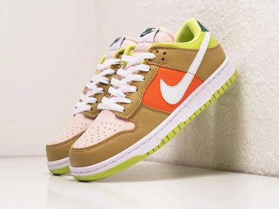 Лот: 24978354. Фото: 1. Кроссовки Nike SB Dunk Low. Кеды, кроссовки, слипоны