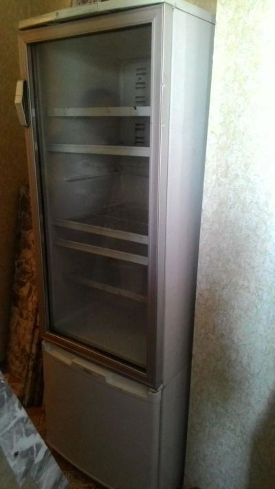 Лот: 9485708. Фото: 1. Холодильник ветрина. Холодильное