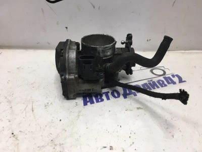 Лот: 21715782. Фото: 1. заслонка дроссельная Audi A4 8D5. Кузов