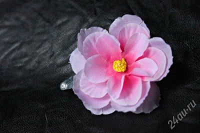 Лот: 461170. Фото: 1. цветочек на заколке. розовый. Другое (аксессуары)
