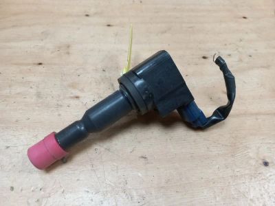 Лот: 18833430. Фото: 1. Катушка зажигания Honda Airwave... Электрооборудование