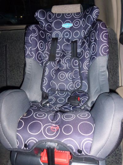 Лот: 4607053. Фото: 1. детское автокресло KidsPrime LB... Детские автокресла