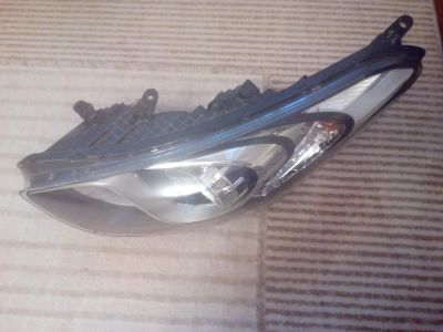 Лот: 9757753. Фото: 1. Фара передняя левая Hyundai i30... Оптика и освещение