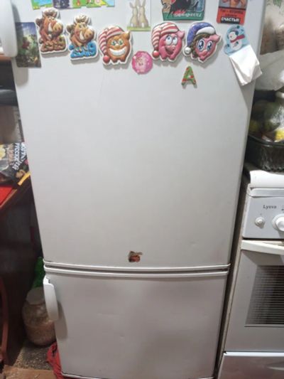 Лот: 19907280. Фото: 1. Холодильник Бирюса 224 не рабочий. Холодильники, морозильные камеры