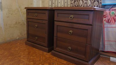 Лот: 14343022. Фото: 1. Две прикроватные тумбы. Италия... Тумбы