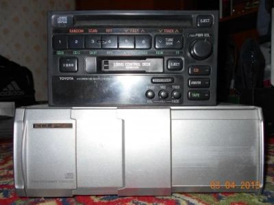 Лот: 5492704. Фото: 1. Автомагнитофон Toyota c CD чейнджером... Автомагнитолы