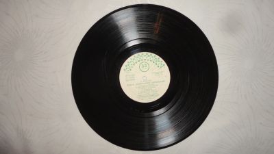 Лот: 18232744. Фото: 1. " Севильский цирюльник " большая... Аудиозаписи