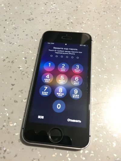 Лот: 15263247. Фото: 1. iPhone SE 32GB. Смартфоны