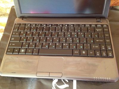 Лот: 3379589. Фото: 1. Нетбук 10" MSI разбит экран включается. Ноутбуки