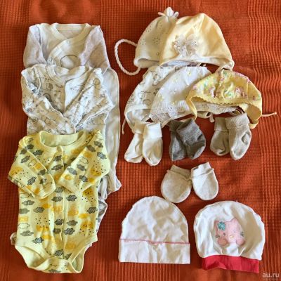 Лот: 15762077. Фото: 1. Комплект одежды для новорожденного. Комплекты, комбинезоны, костюмы