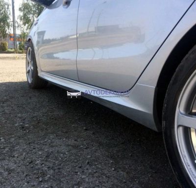 Лот: 14841010. Фото: 1. Накладки на пороги Kia Rio 3... Детали тюнинга