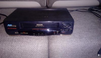 Лот: 10951818. Фото: 1. Видеомагнитофон. Видеомагнитофоны