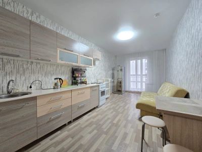 Лот: 25743469. Фото: 1. 1-комн. квартира , Красноярск... Квартиры, студии